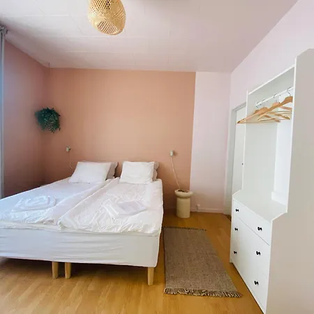 Stub Bed & Breakfast *