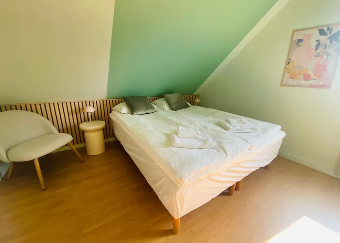 Bed & Breakfast Stub *
